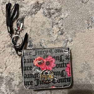 Juicy Couture wallet 🌺🍀🌺